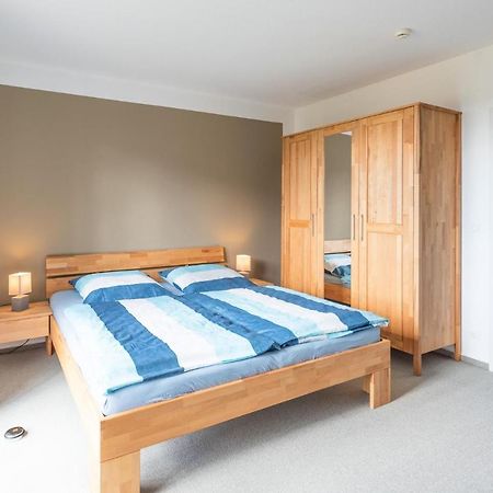Hafenflair Apartment Husum  Bagian luar foto