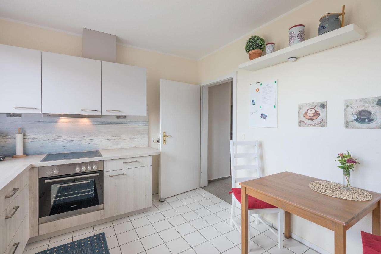 Hafenflair Apartment Husum  Bagian luar foto