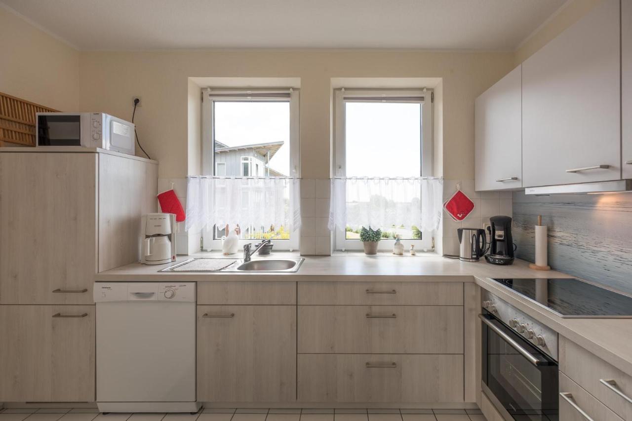 Hafenflair Apartment Husum  Bagian luar foto