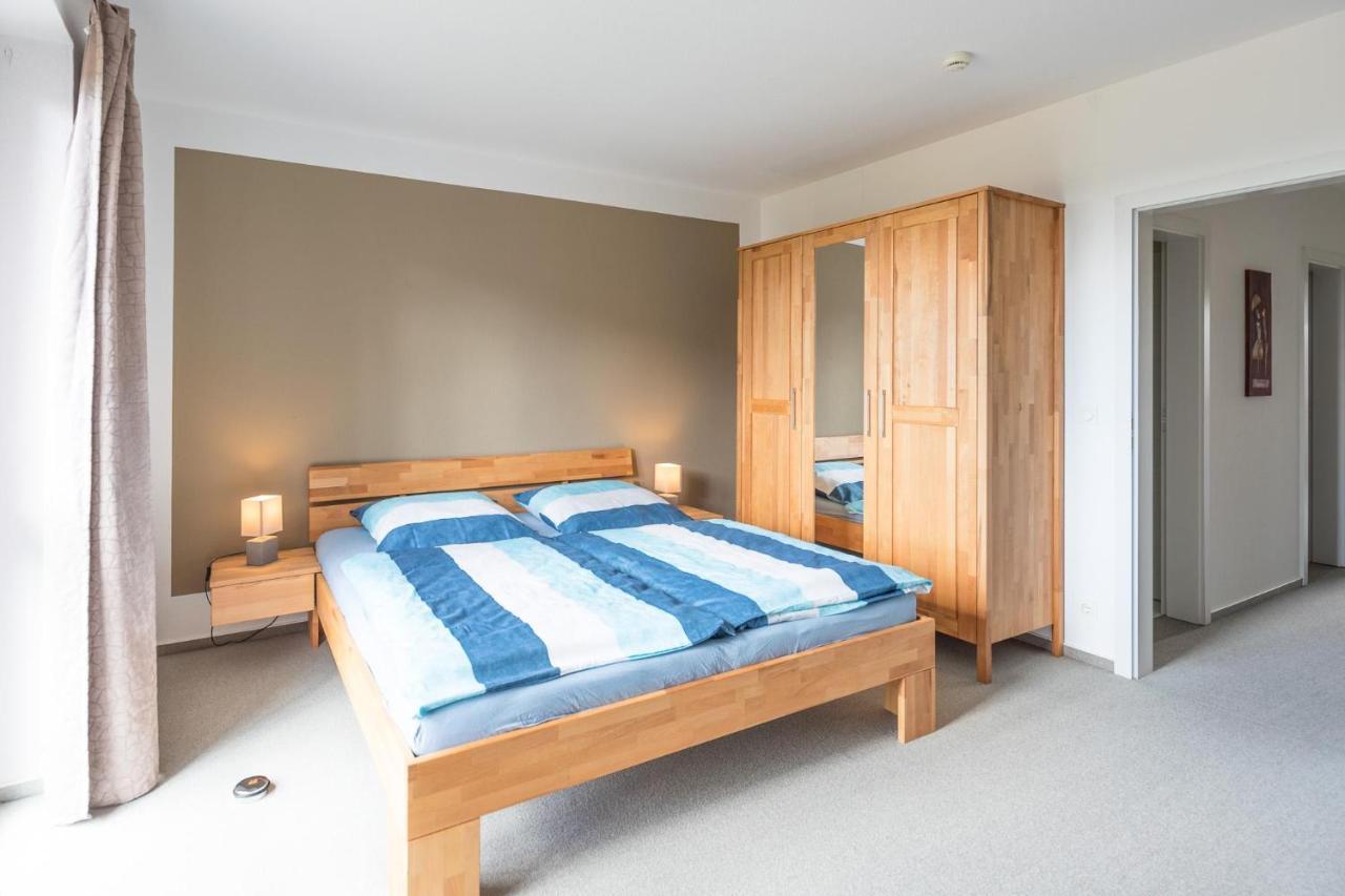 Hafenflair Apartment Husum  Bagian luar foto
