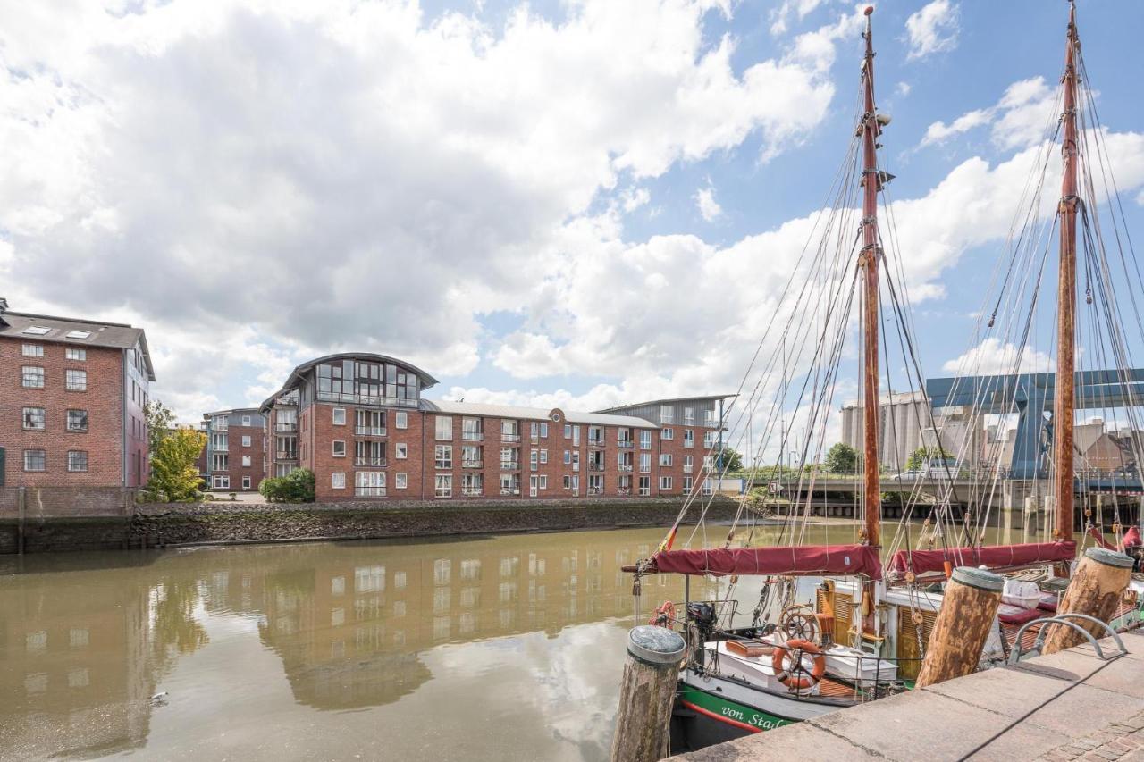 Hafenflair Apartment Husum  Bagian luar foto